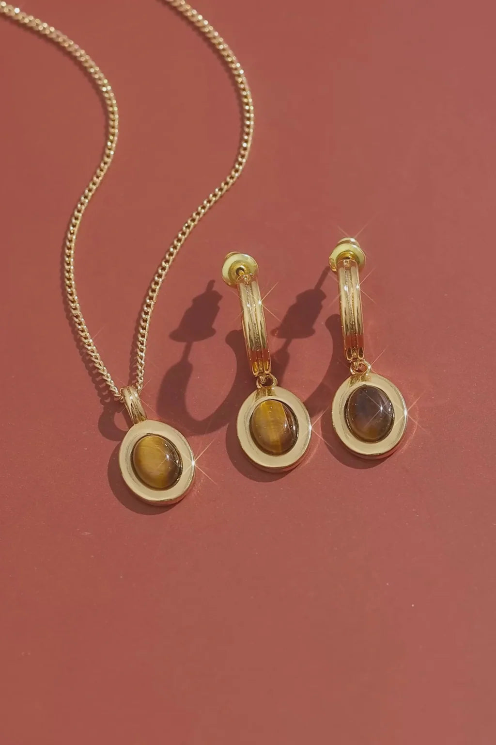 Bron Tiger's Eye Necklace set