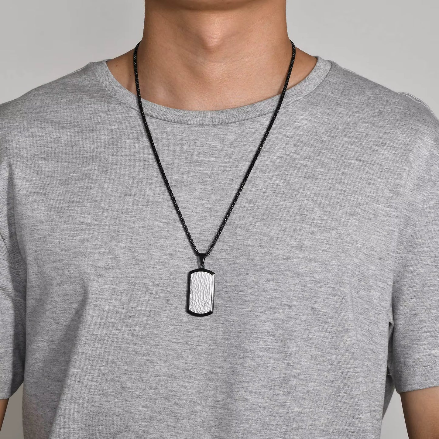 Stainless Steel Pendant Necklace – Fashionable and Durable Design