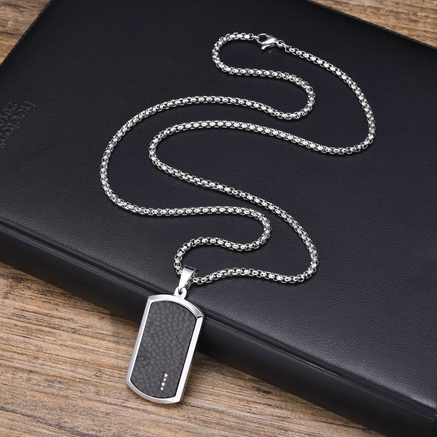 Stainless Steel Pendant Necklace – Fashionable and Durable Design